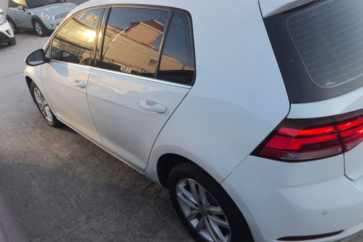 Used Volkswagen Golf 2018 230TSI Automatic Comfort Model