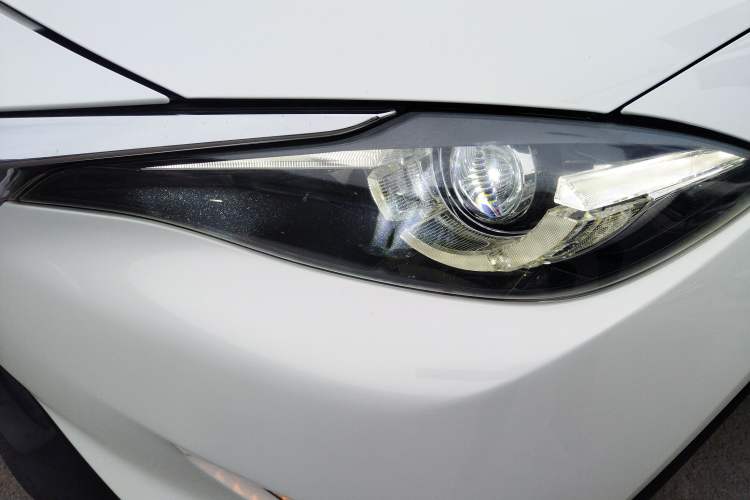 Used Mazda CX-4 2016 2.0L Automatic 2WD Blue Sky Dynamic Edition
