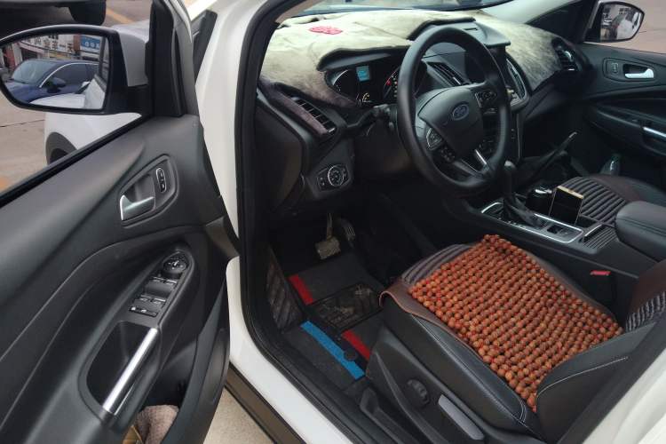 Used Ford Kuga 2017 EcoBoost 180 Two-Wheel-Drive Tiger Leap Model
