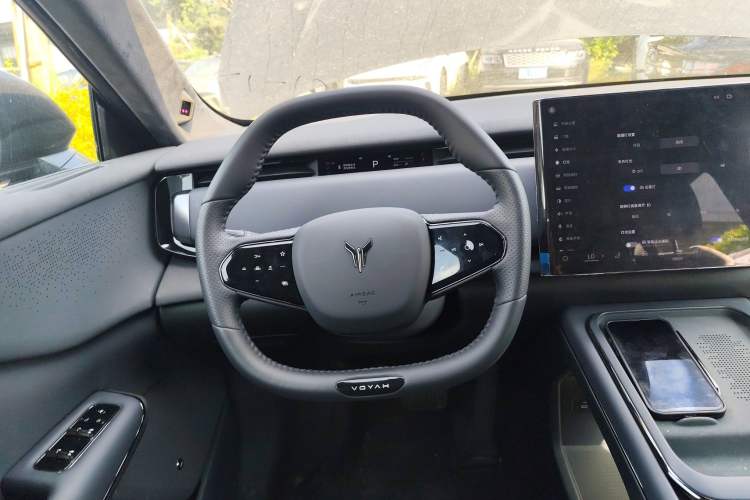 Used VOYAH COURAGE 2024 Four-Wheel Drive Global Edition
