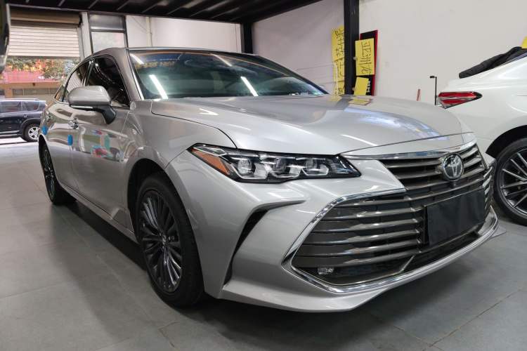 Used Toyota Avalon 2019 2.0L XLE Premium Edition China VI
