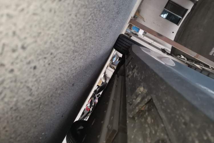 Used  L6 2024 125km PLUS Dragon Edition
