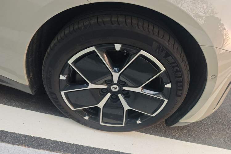 Used  SU7 2024 Rear-Drive Long-Range Intelligent Driving Version