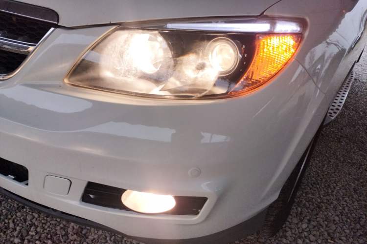 Used BYD S6 2013 Platinum Edition 2.4L Automatic Luxury Model