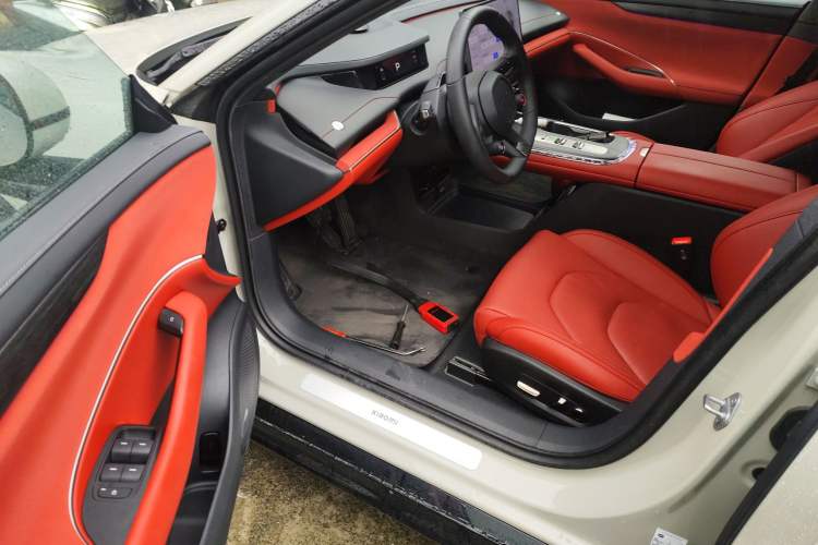 Used  SU7 2024 Rear-Drive Long-Range Intelligent Driving Version
