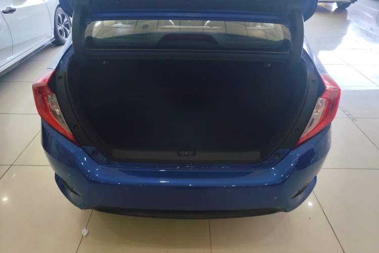 Used Honda Civic 2019 220TURBO Manual Jinkong Edition China VI
