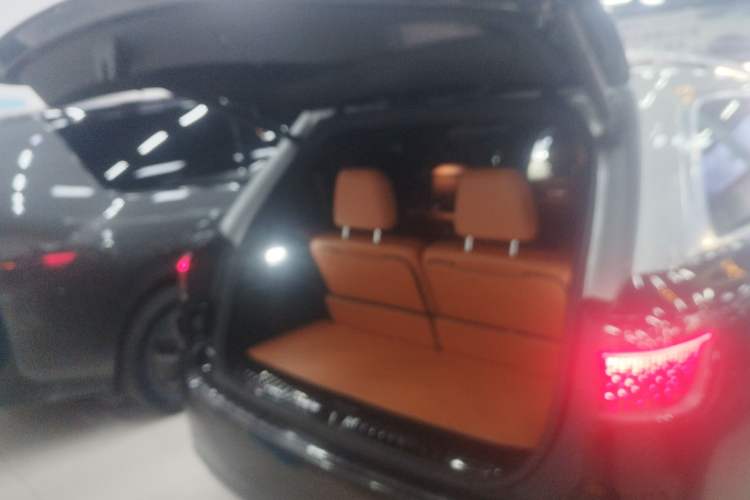 Used Hima AITO M9 2024 Range-Extended Ultra Version 42 kWh 6-Seater Model
