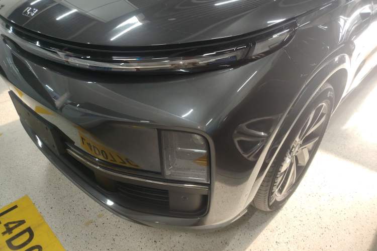 Used Li Auto L8 2023 Pro Model
