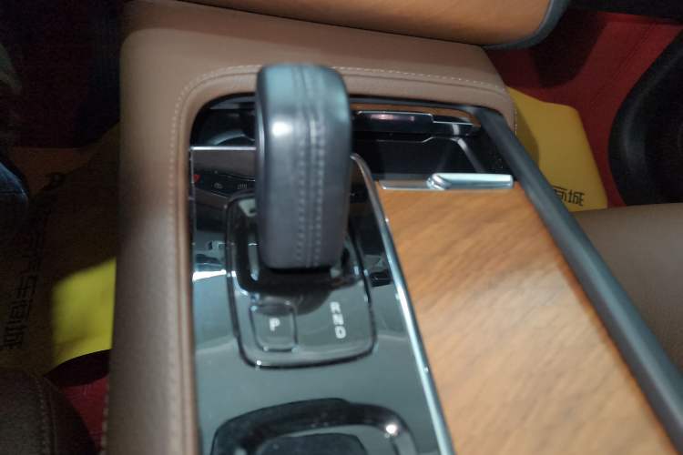 Used Volvo XC90 2021 B5 SmartDrive Luxury Edition 5-seater
