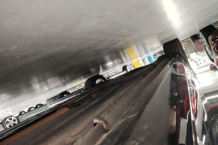 Used Jaguar XFL 2020 XFL 2.0T P200 Two-Wheel-Drive Rally Flag Edition
