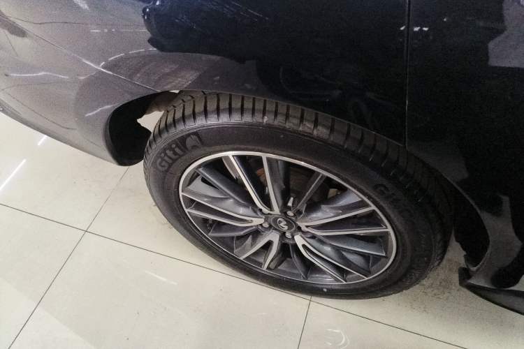 Used Infiniti QX60 2020 2.5 S/C Hybrid Two-Wheel-Drive Excellence Edition