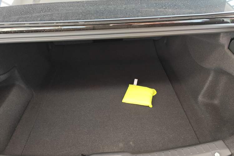 Used Volvo S90 2026 B5 Zhiyuan Luxury Edition