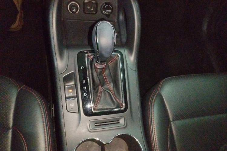 Used Changan CS75 2014 1.8T Automatic Elite Model China IV Standard
