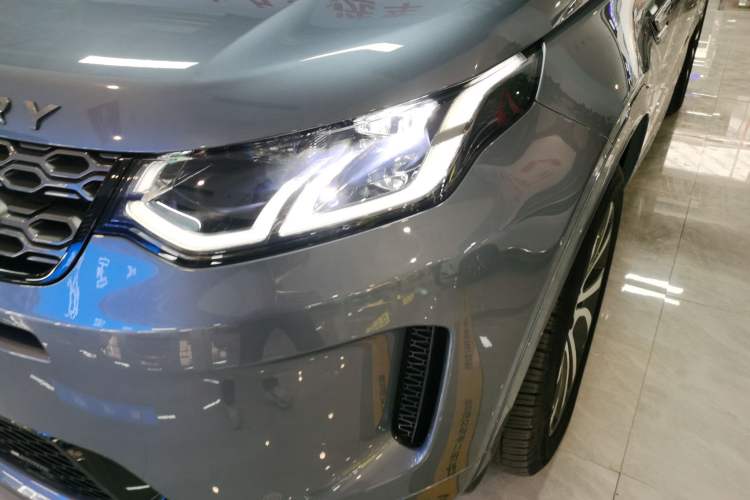 Used Land Rover Discovery Sport 2022 Revised Version 249 PS R-Dynamic S Performance Edition 5 Seats
