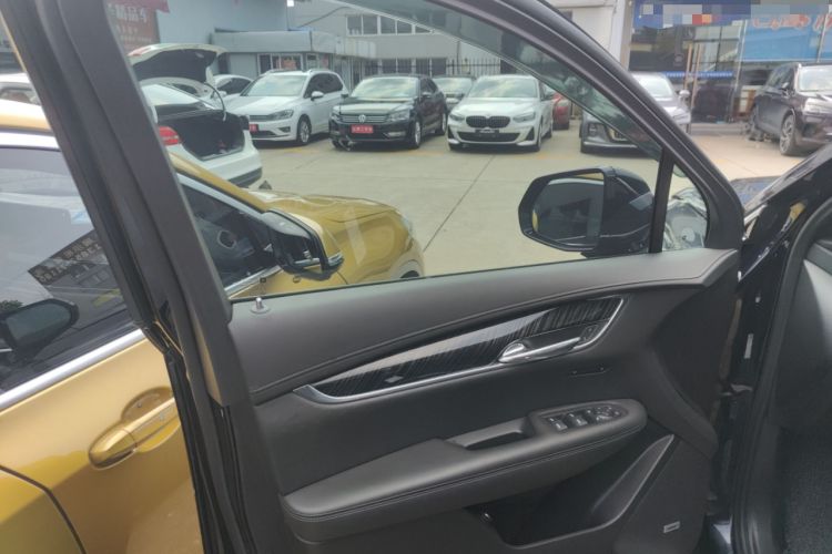 Used Cadillac XT6 2022 2.0T Six-Seater Four-Wheel Drive Luxury 120th Anniversary Limited Edition
