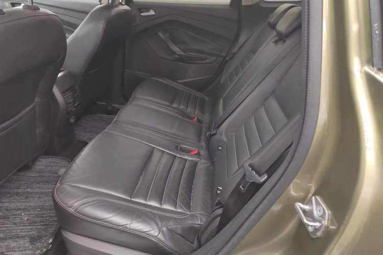 Used Ford Kuga 2015 2.0L GTDi Four-Wheel Drive Prestige Model