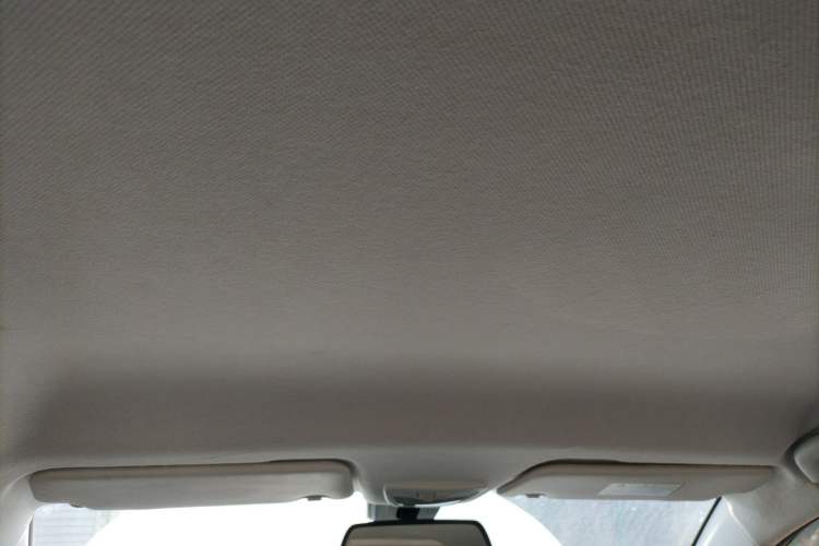 Used Baojun 530 2021 Global Car Anniversary Edition 1.5T Manual Luxury Model 7 Seats