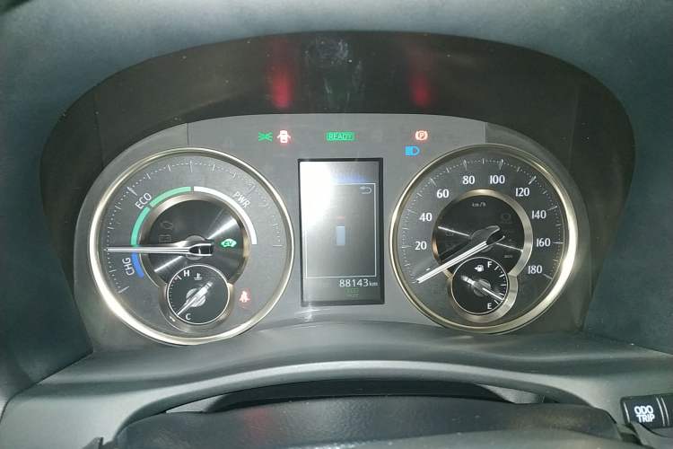 Used Toyota Alphard 2021 Dual-Motor 2.5L Premium Edition
