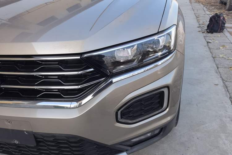 Used Volkswagen T-ROC 2020 280TSI DSG Two-Wheel Drive Comfort Version
