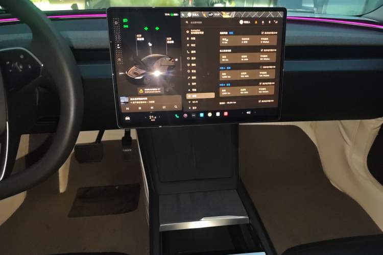 Used Tesla Model 3 2023 Long-Range All-Wheel-Drive Version
