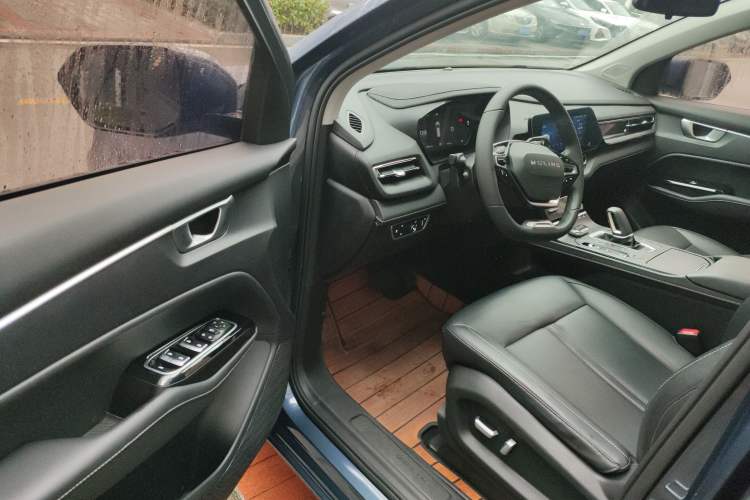 Used Wuling Victory 2020 1.5T CVT Flagship Edition