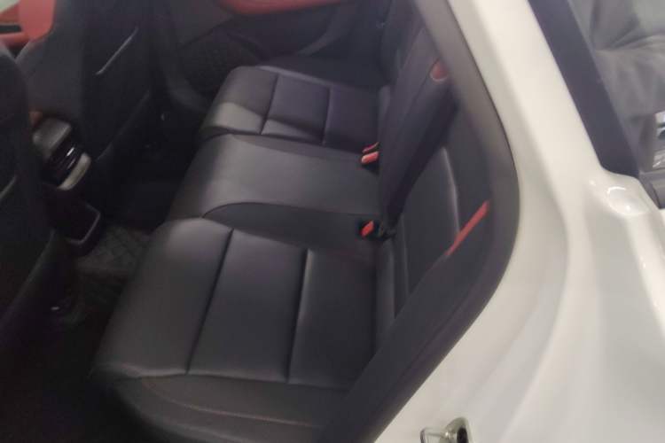 Used MG 5 2023 180 DVVT CVT Luxury Edition
