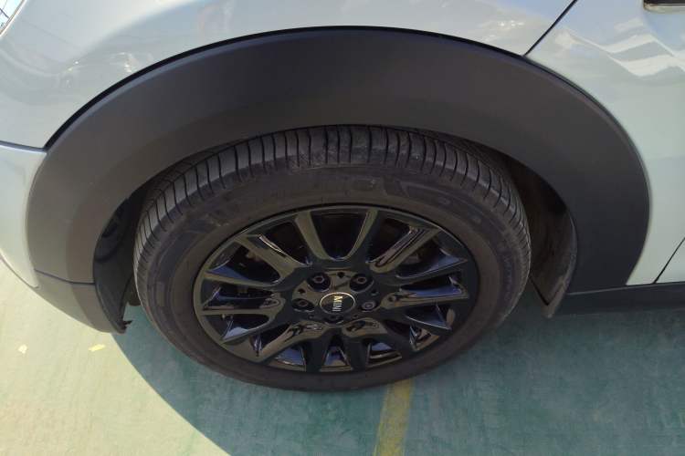 Used  MINI 2019 1.5T COOPER Classic Edition
