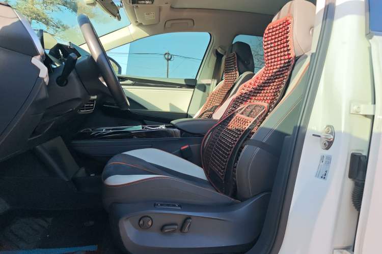 Used Volkswagen ID.6 CROZZ 2021 Revised Version Long-Range PRO Edition