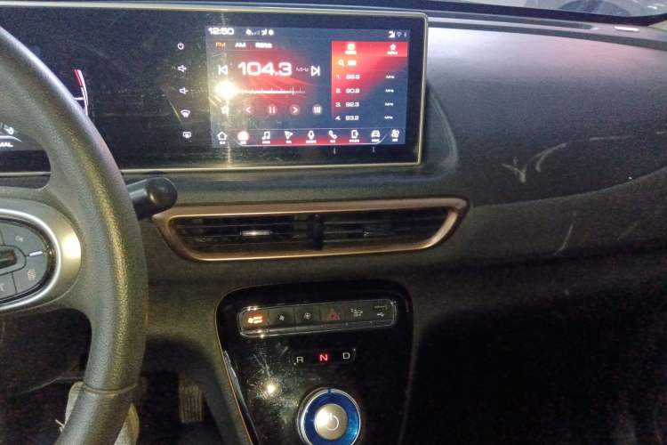 Used ORA White Cat 2022 Upgraded Model 305km Range Luxury Version Lithium-Ion Battery
