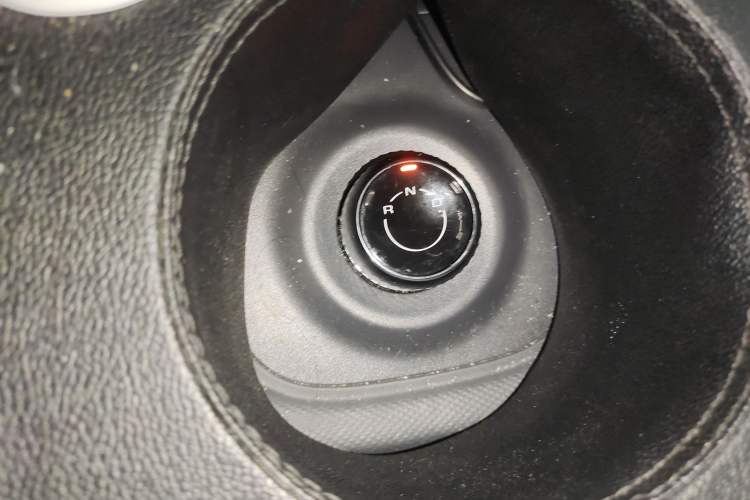 Used Wuling Hongguang New Energy 2025 Extended-Range Hybrid 50KM Comfort Version
