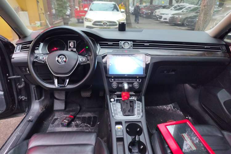 Used Volkswagen Magotan 2018 Facelift 330TSI DSG Luxury Model
