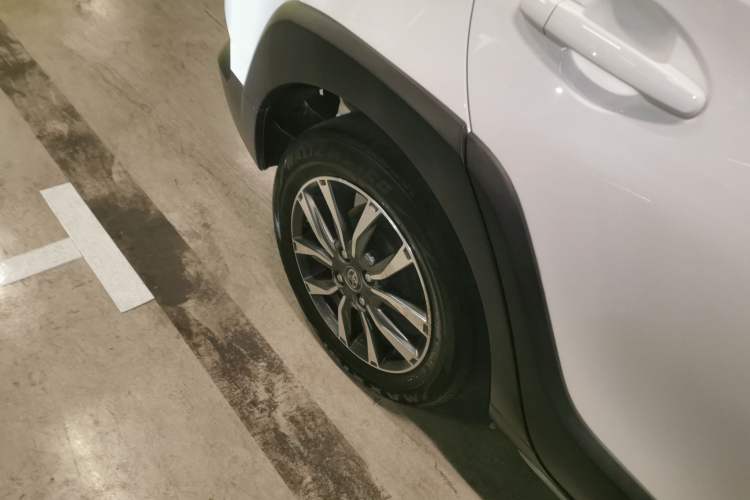 Used Toyota YARiS L Zhi Xian 2022 X-Trail 1.5L CVT Luxury PLUS Edition