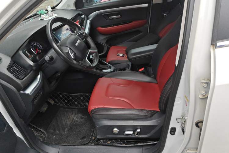 Used Haval H2s 2018 Blue Label 1.5T Dual-Clutch ZhiShang Model