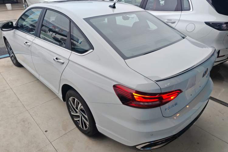 Used Volkswagen Lavida 2024 300TSI DSG Starry Sky Leading Edition