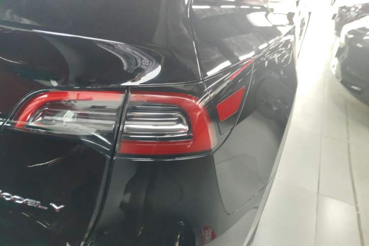 Used Tesla Model Y 2022 Rear-Wheel-Drive Version
