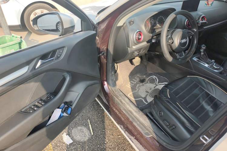 Used Audi A3 2016 Limousine 35 TFSI Prestige Edition