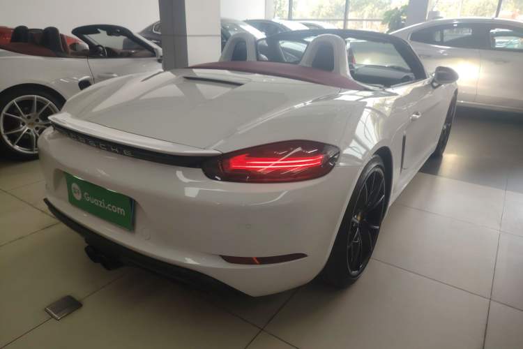 Used Porsche 718 2016 Boxster 2.0T
