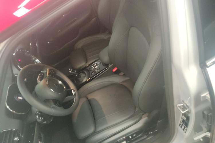 Used  JCW CLUBMAN 2023 Facelift 2.0T JOHN COOPER WORKS ALL-IN