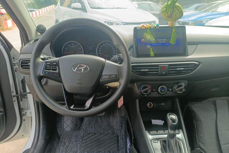 Used Hyundai Celesta 2018 1.6L Automatic GL Enjoyment Edition China VI compliant
