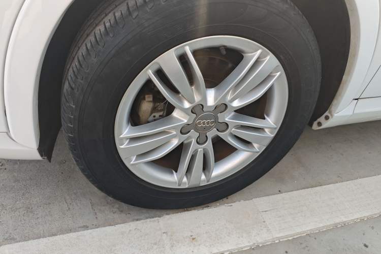 Used Audi Q3 2015 35 TFSI Comfort Model