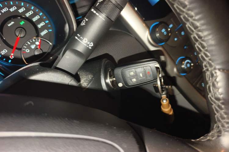 Used Chevrolet Malibu 2013 2.4L Automatic Luxury Edition
