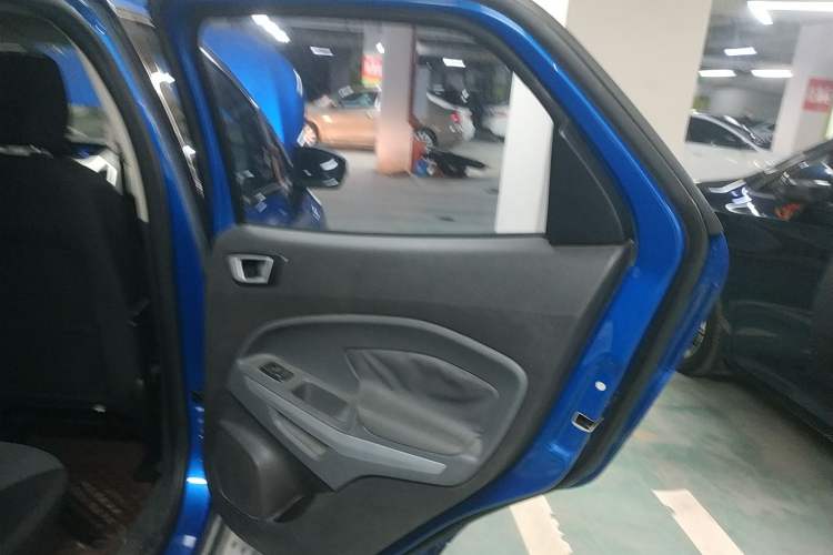 Used Ford EcoSport 2013 1.5L Automatic Fashion Model
