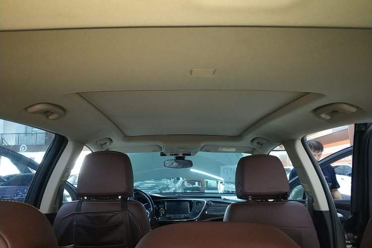 Used Buick Envision 2017 28T Four-Wheel Drive Elite Model
