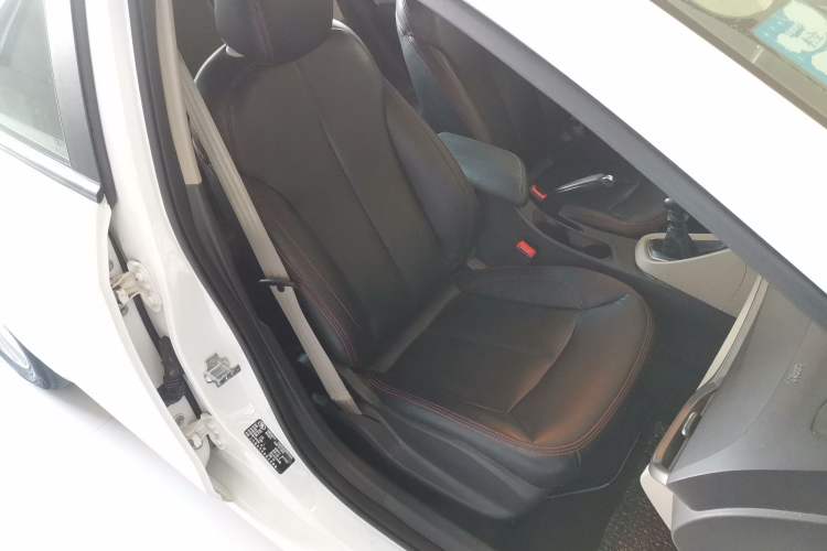 Used Buick GT 2017 15N Manual Entry-Level Trim
