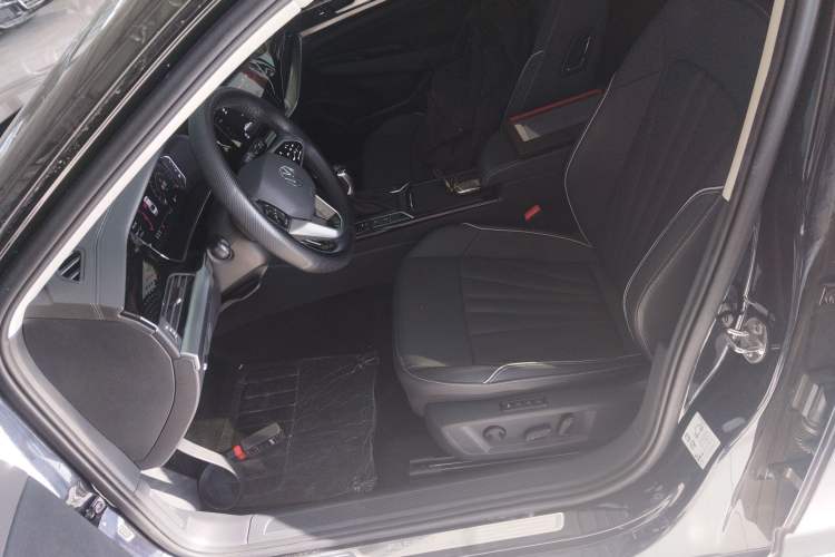 Used Volkswagen Passat 2024 330TSI Elite Edition
