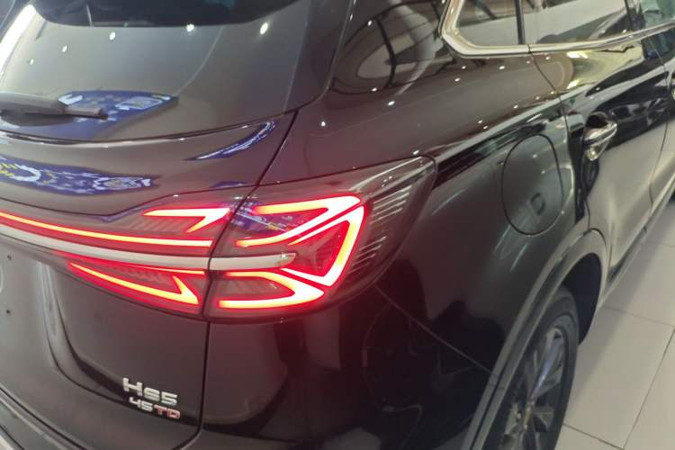 Used Hongqi HS5 2023 2.0T Qixiang Pro Edition