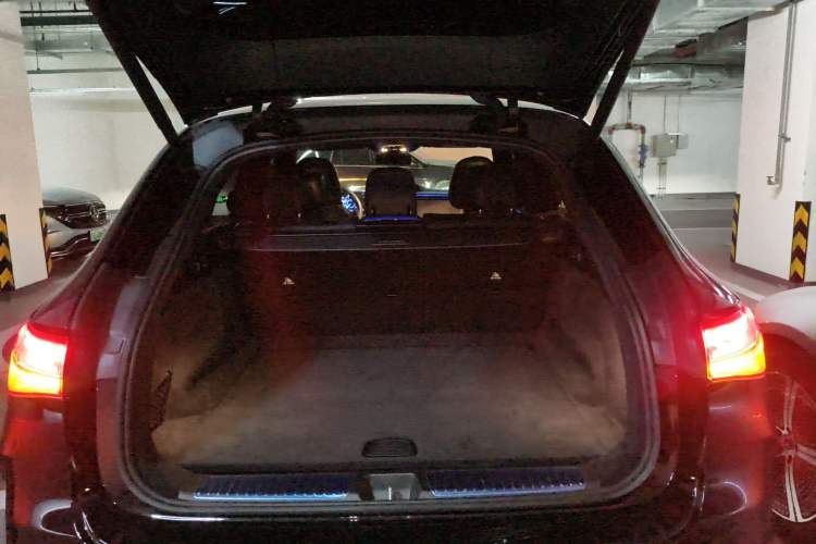 Used Mercedes-Benz EQE SUV 2023 350 4MATIC Pioneer Edition