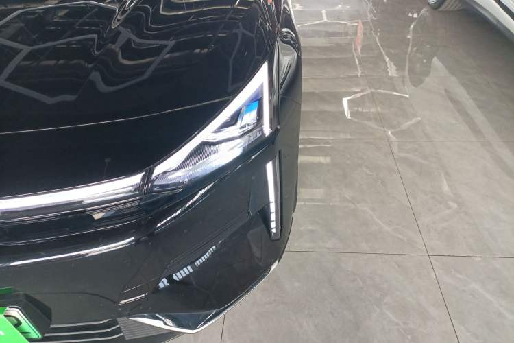 Used  L6 2025 EM-i 140km Explorer+ Edition