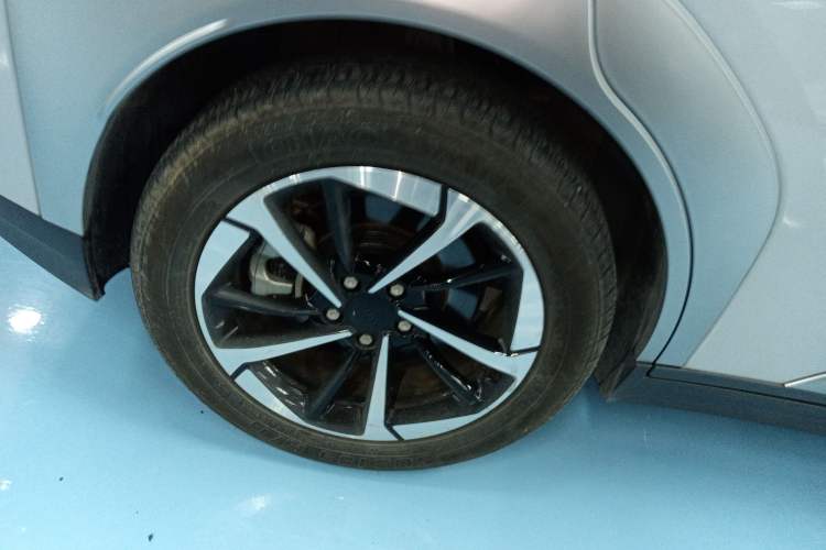 Used AION Y 2023 Plus 510 Smart Edition