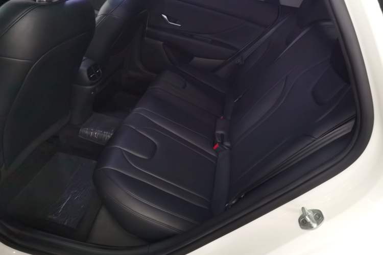 Used Hyundai Elantra 2022 1.5L CVT GLS Leading Edition
